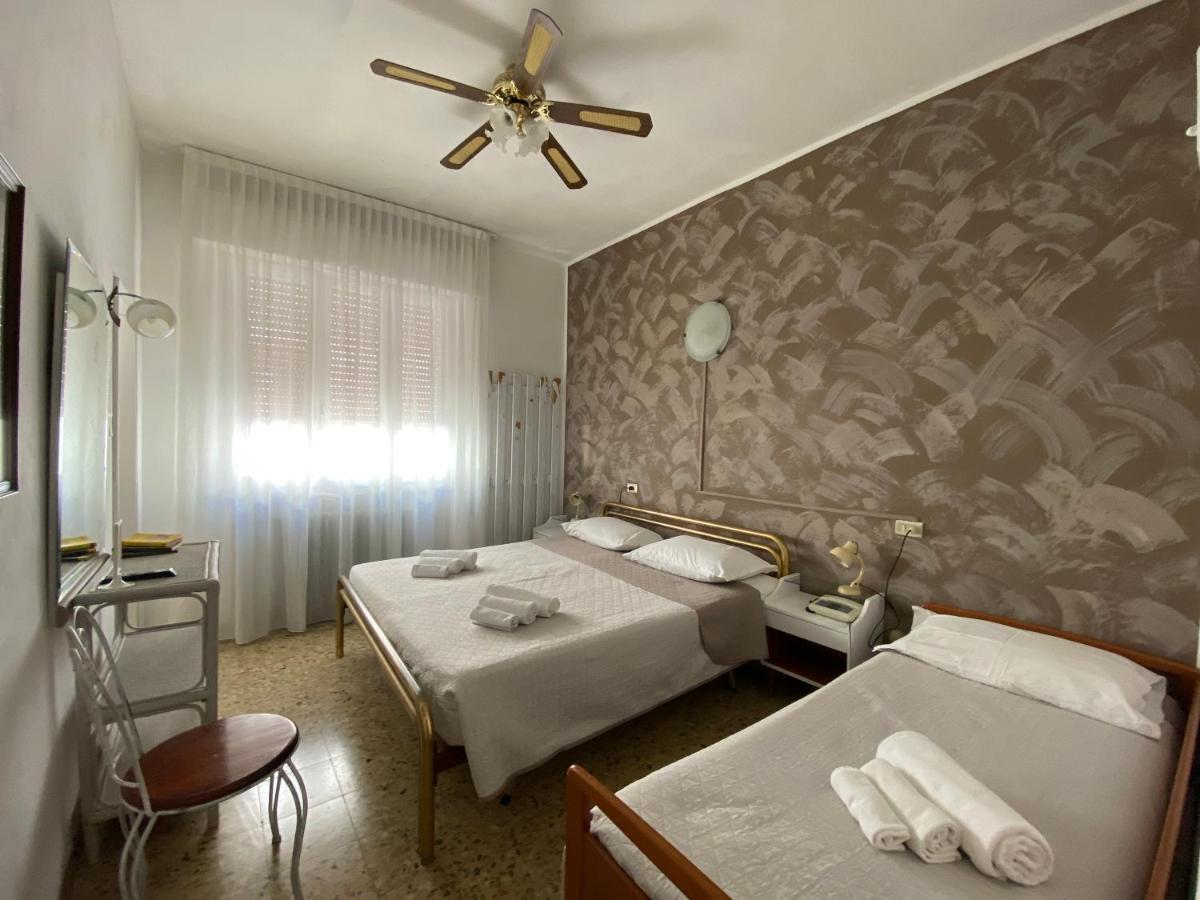 Hotel Mirna Rimini